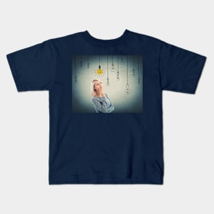 hanging idea Kids T-Shirt